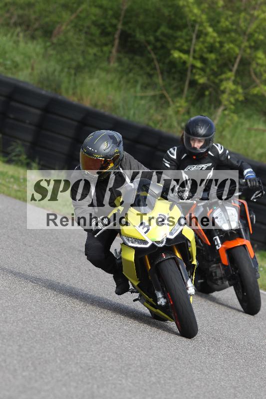 /Archiv-2025/10 23.04.2025 Cornu Master School ADR/gruen-vert/32